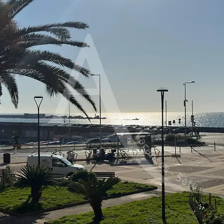 דירה 1 Chambres, Pkg, A Mi Chemin Entre Plages Et Centre Historique